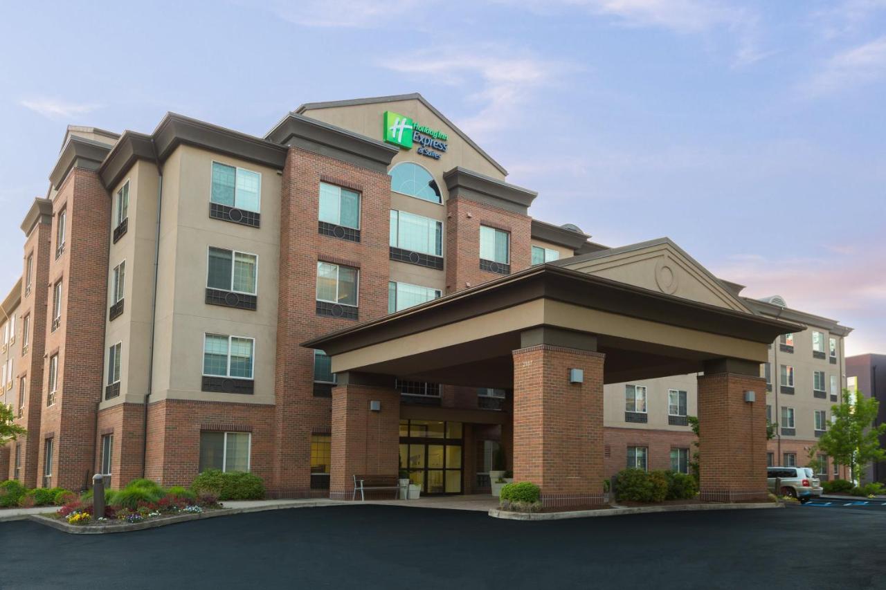 Holiday Inn Express Hotel & Suites Eugene Downtown - University, An Ihg Hotel Exterior photo
